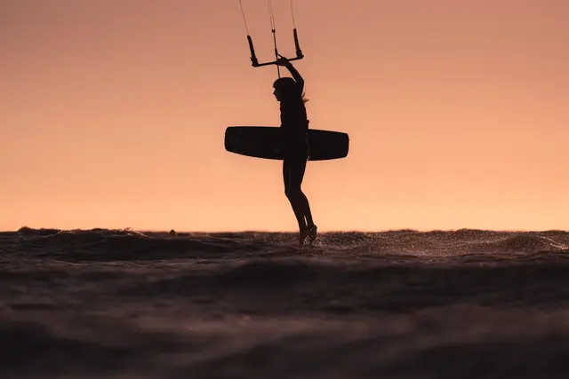 Cassien kitesurfing, photo by Olivier Schmitt